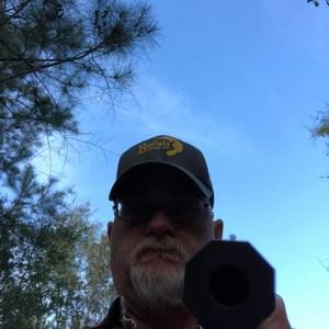 Meet your Posher, Ronnie